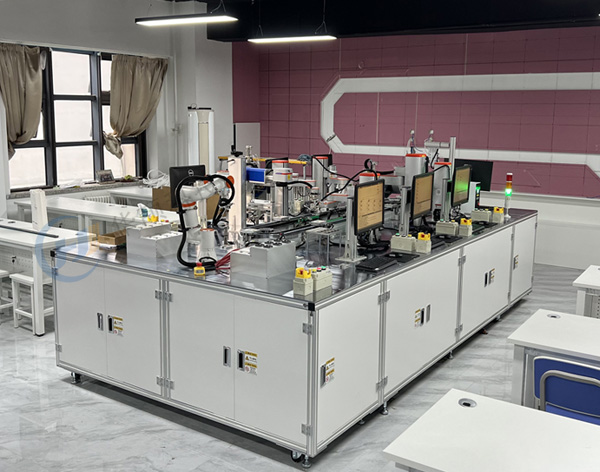 智能制造生產(chǎn)線(xiàn)的智慧教學(xué)實(shí)訓(xùn)平臺(tái)-華頡科技